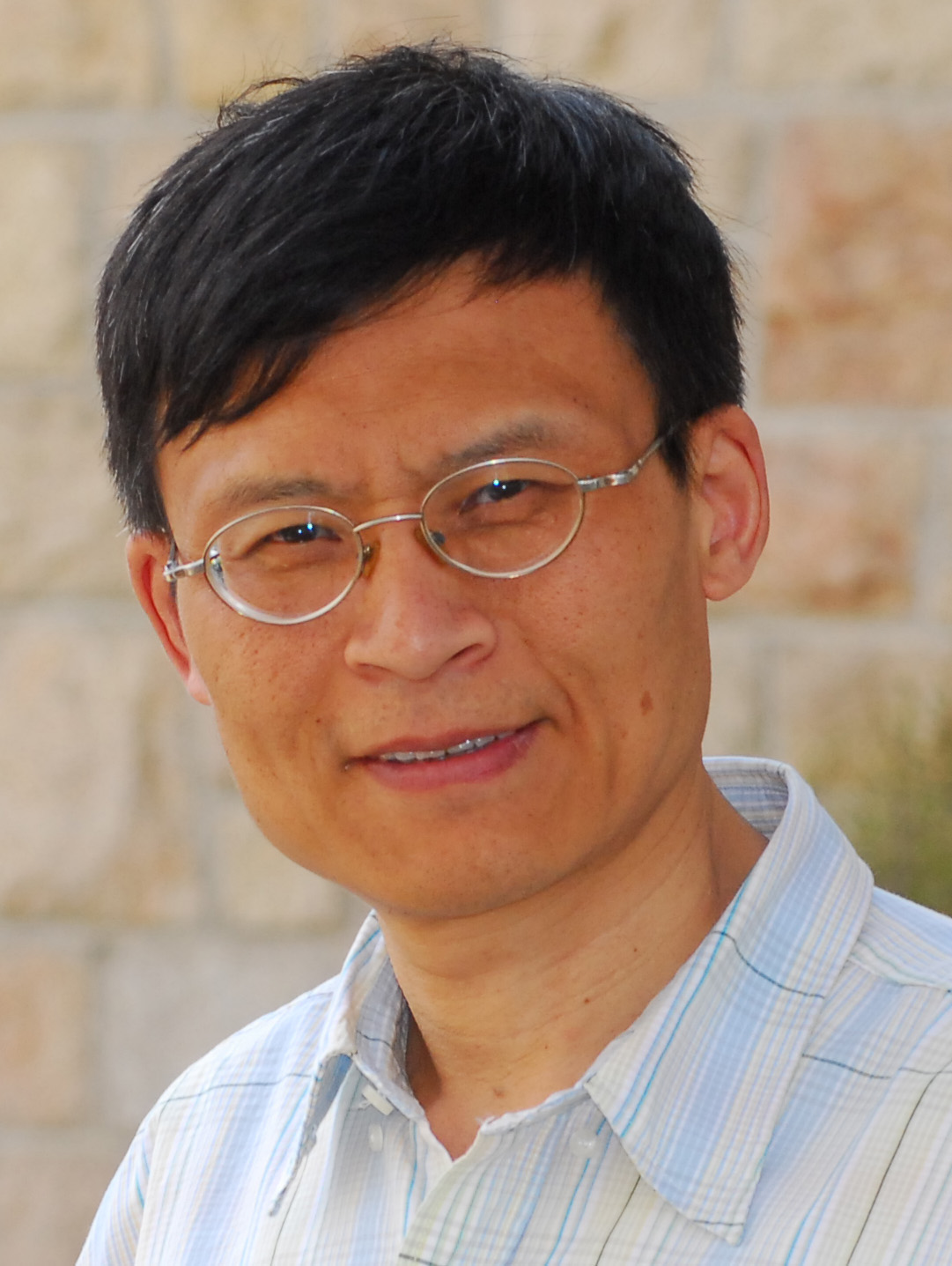 Picture of Dr. Wei Xiao